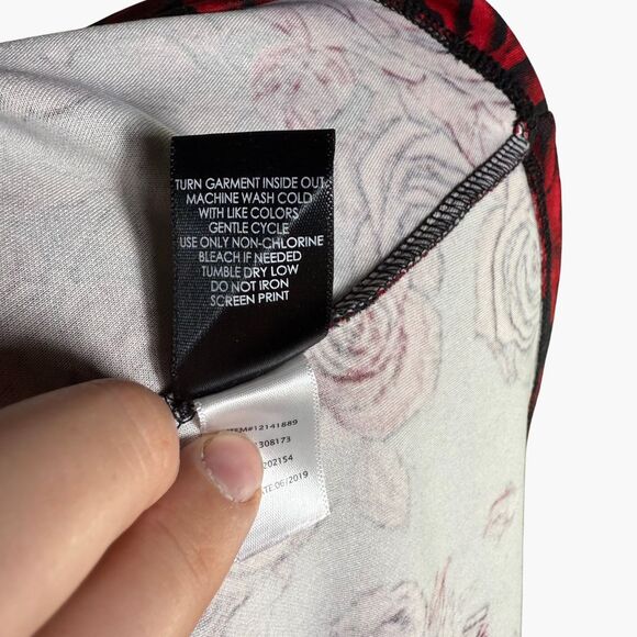 Torrid Mini Dress Size 1 (1X) Black Red Roses Sweetheart Neckline Sleeveless - Picture 10 of 10